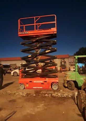 syzrlft-rafaaat-shokyh-forklft-llaygar-rafaaat-mksyh-llaygar-skalat-khrbayy-llaygar-big-2